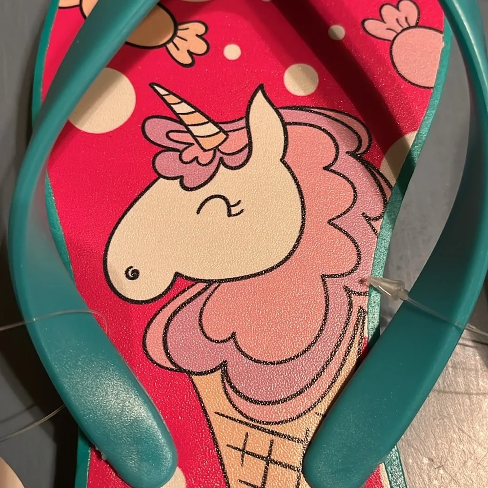 Quality FLIP FLOPS-Unicorn Ice Cream Cone, little girls sz 3,Sole Selection NWT